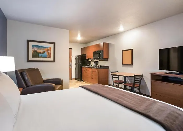 My Place Chicago West