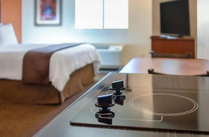 My Place Chicago West Hotel 3*